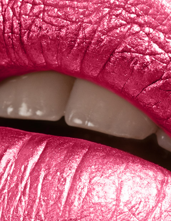 Batom metalizado: como usar e arrasar