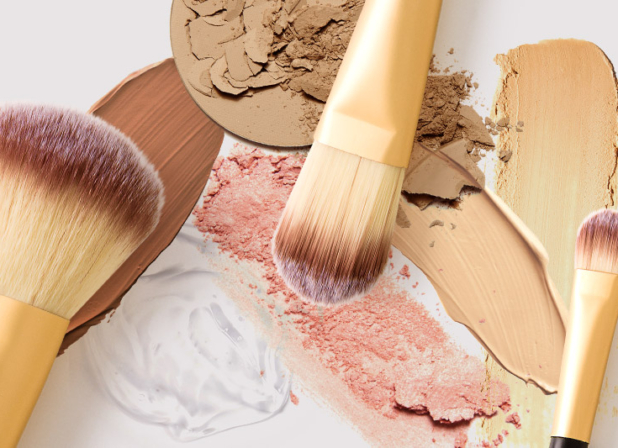 Maleta de maquiagem completa: 6 itens que não podem faltar